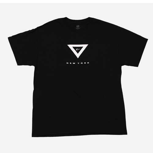 ● 30% 세일! VHTS 트라이앵글 로고 티셔츠 - 블랙